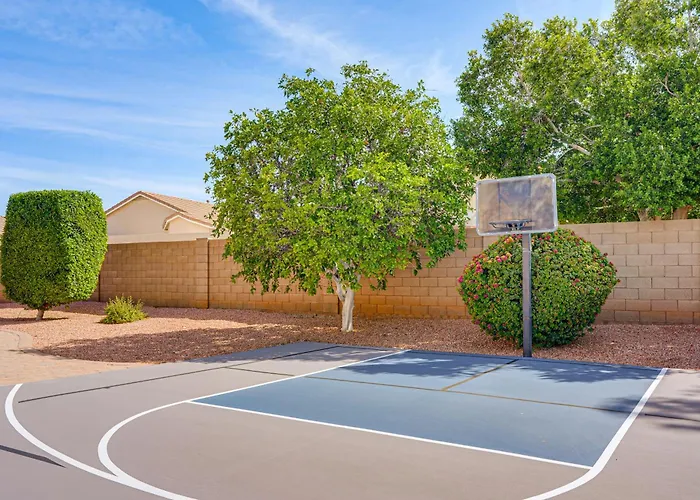Game Room, Backyard Oasis! Group Getaway Dom wakacyjny *