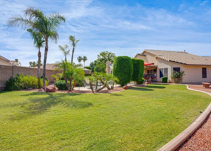 Game Room, Backyard Oasis! Group Getaway